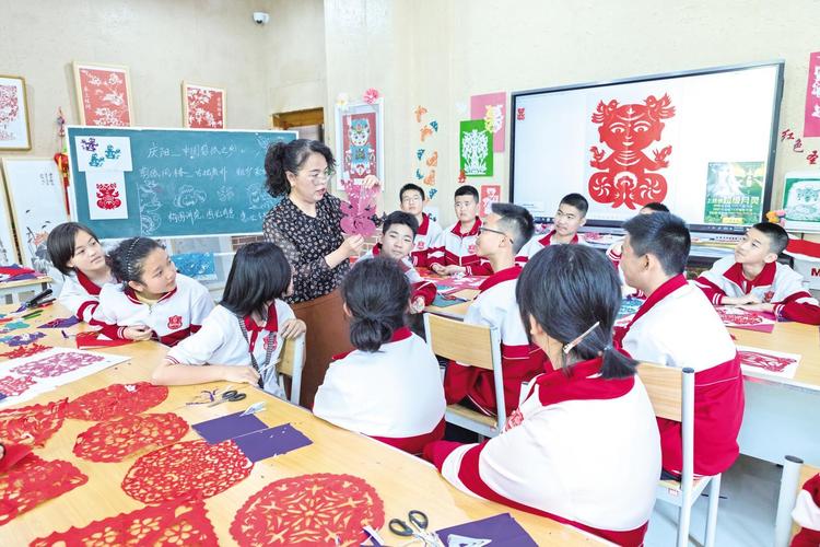 溯源湘西土家民俗，推动非遗走进校园 ——北京师范大学“湘土学俗传习” 实践队寒假社会实践活动纪实