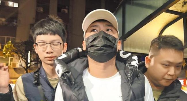 王大陆又被查出勾结黑帮替女友讨债 风波不断升级