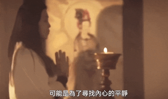 越扒越有！王祖贤开店后续，亲自为顾客服务，一句话暴露真实目的