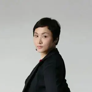 张国荣去世后，她剃了头发，终身不嫁