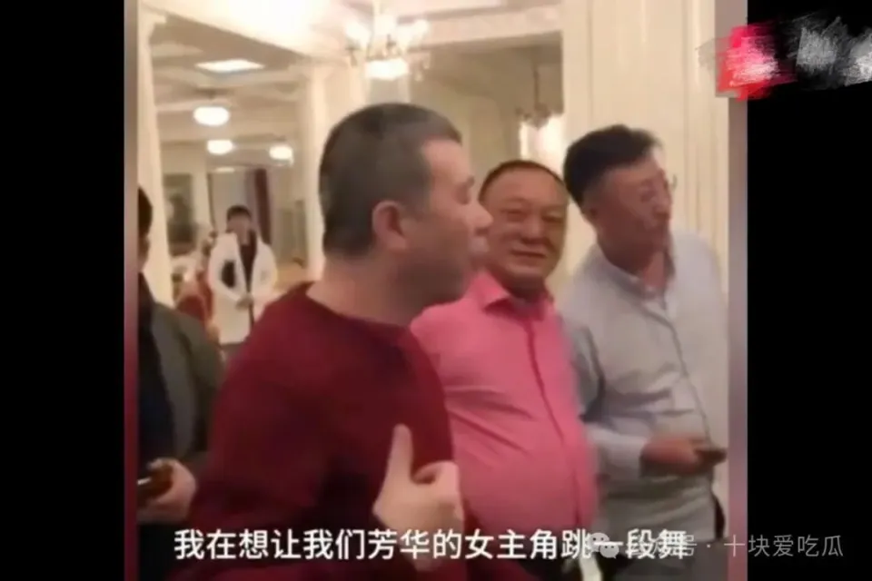 《芳华》三美，为何只有她成功上位？