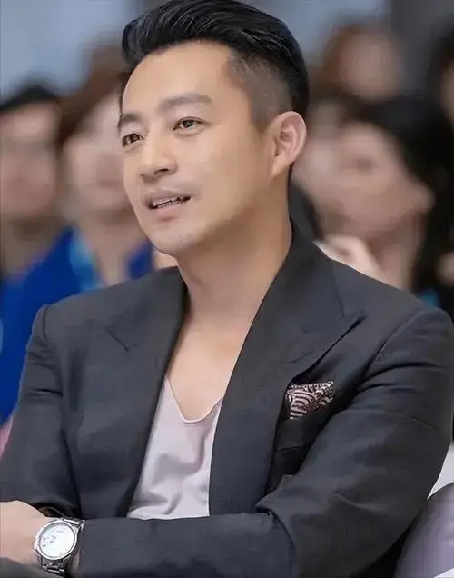 汪小菲与Mandy即将步入婚姻殿堂：幸福的官宣与未来的期待