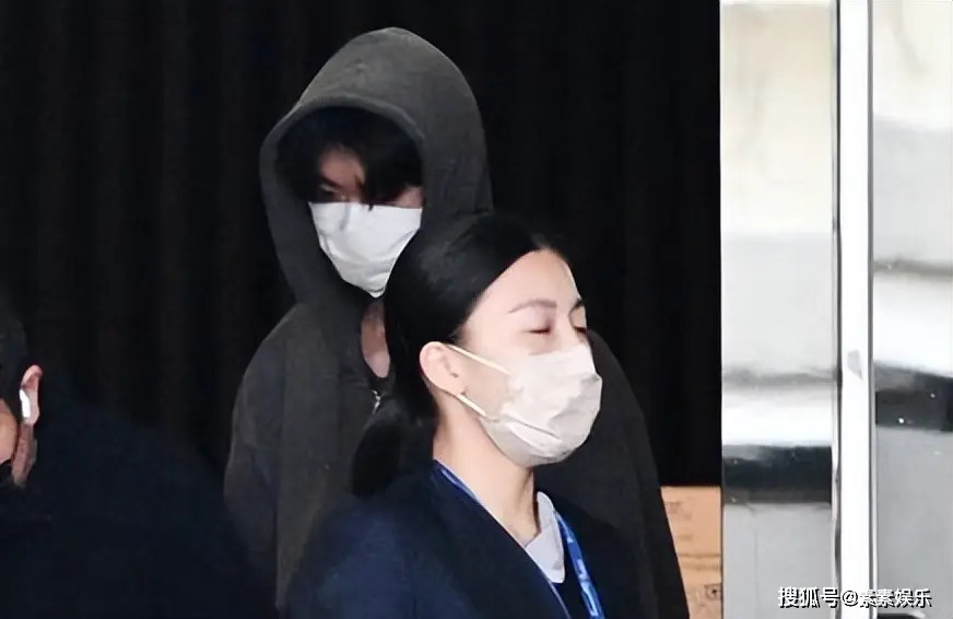 网友在日本箱根偶遇小S画面：大姐徐熙娴也在，全家一起泡温泉