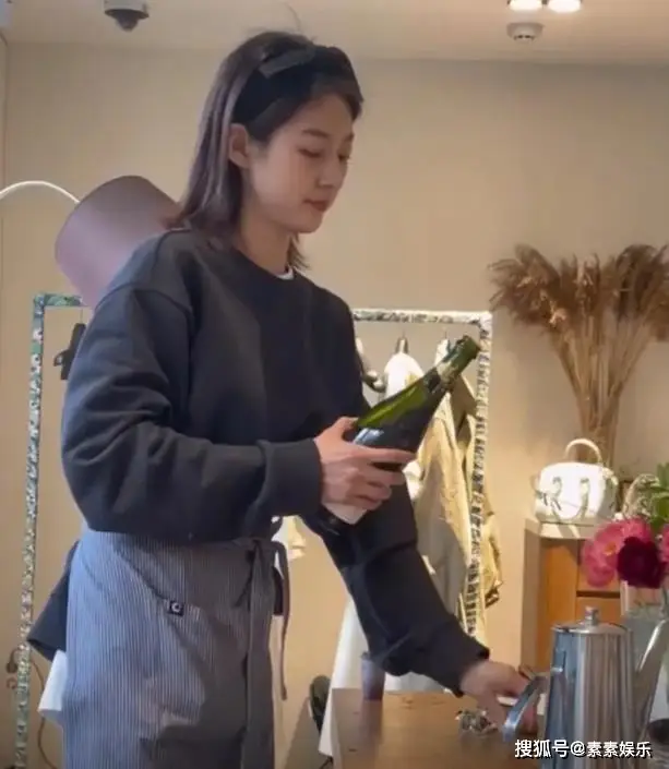 偶遇金赛纶打工的博主发声：那些财阀喜欢掌控和pua未成年人