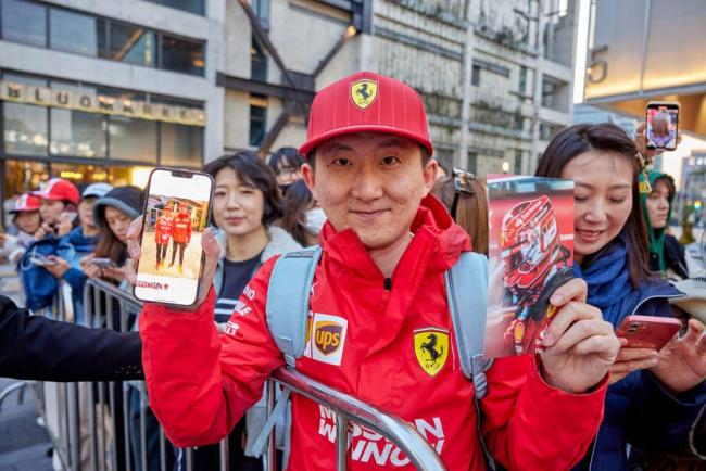中国车迷令F1上海站充满魅力 热情点燃赛场