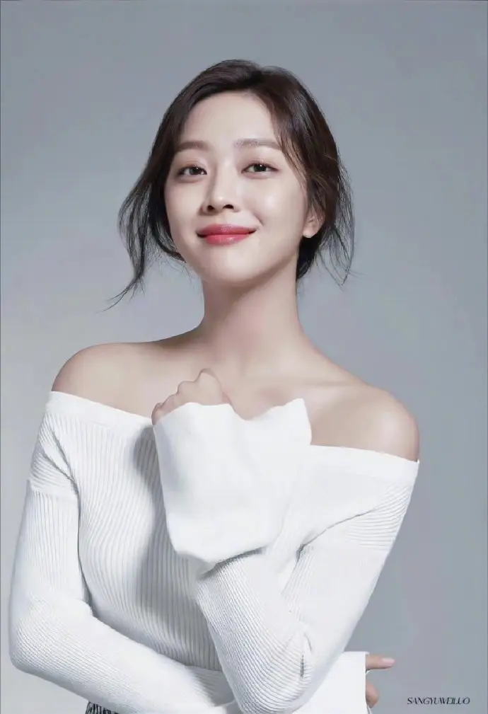 韩国知名女星曹宝儿，成金秀贤事件的“最大受害者”
