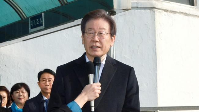 若弹劾尹锡悦失败 韩国政局走向何方 李在明警告“国家将会灭亡”